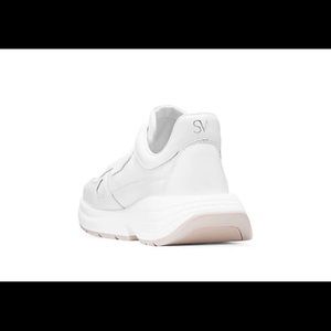 Stuart Weitzman Willow Runner Sneakers